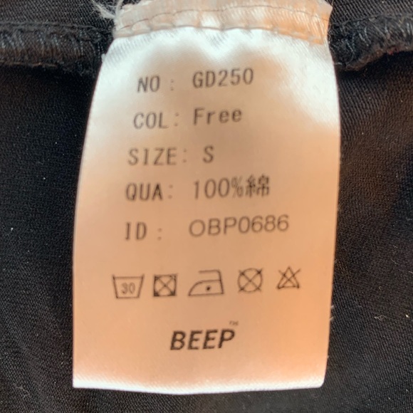 Butterfly Crop Shirt ✨ - Picture 5 of 5